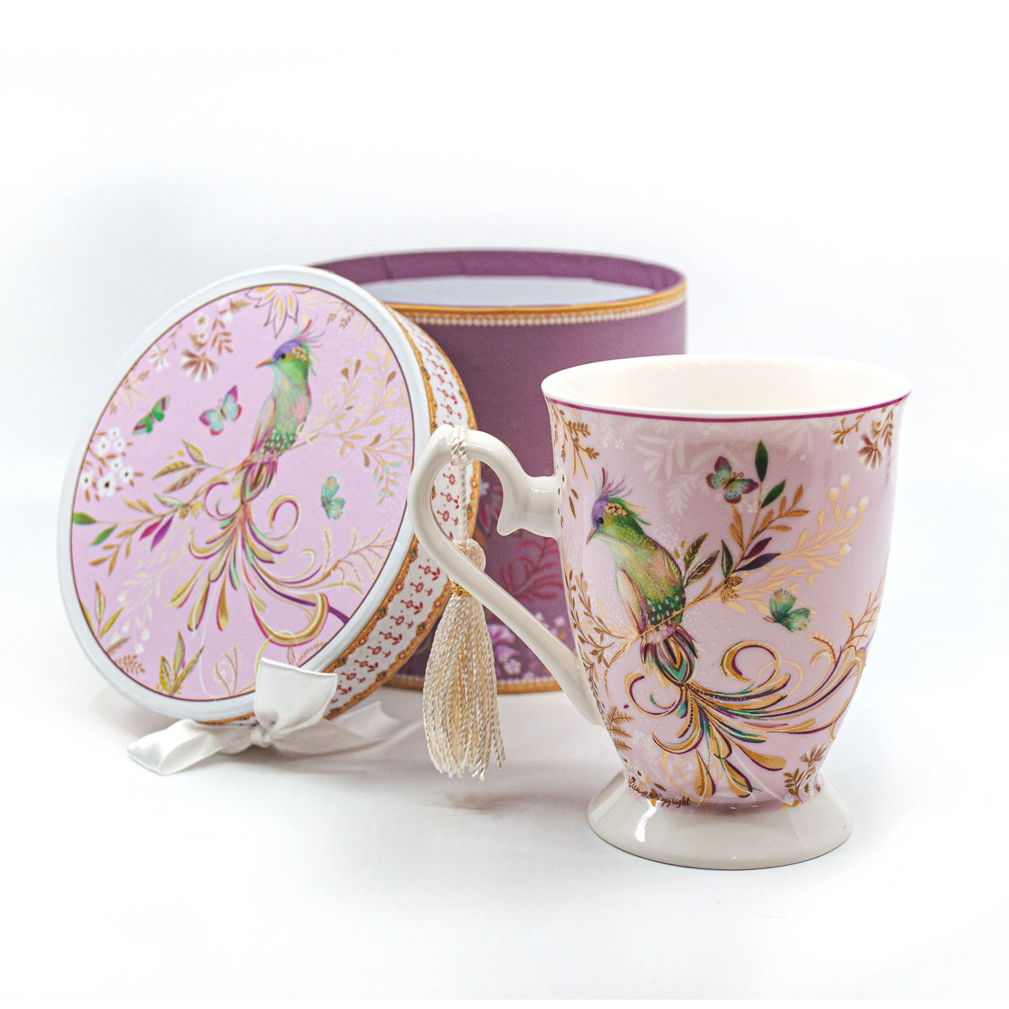 Tea Mug with Vintage Design with Gift Box Included